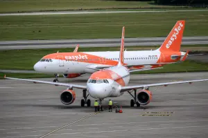 UPDATE: 40 flights cancelled as French easyJet staff strike